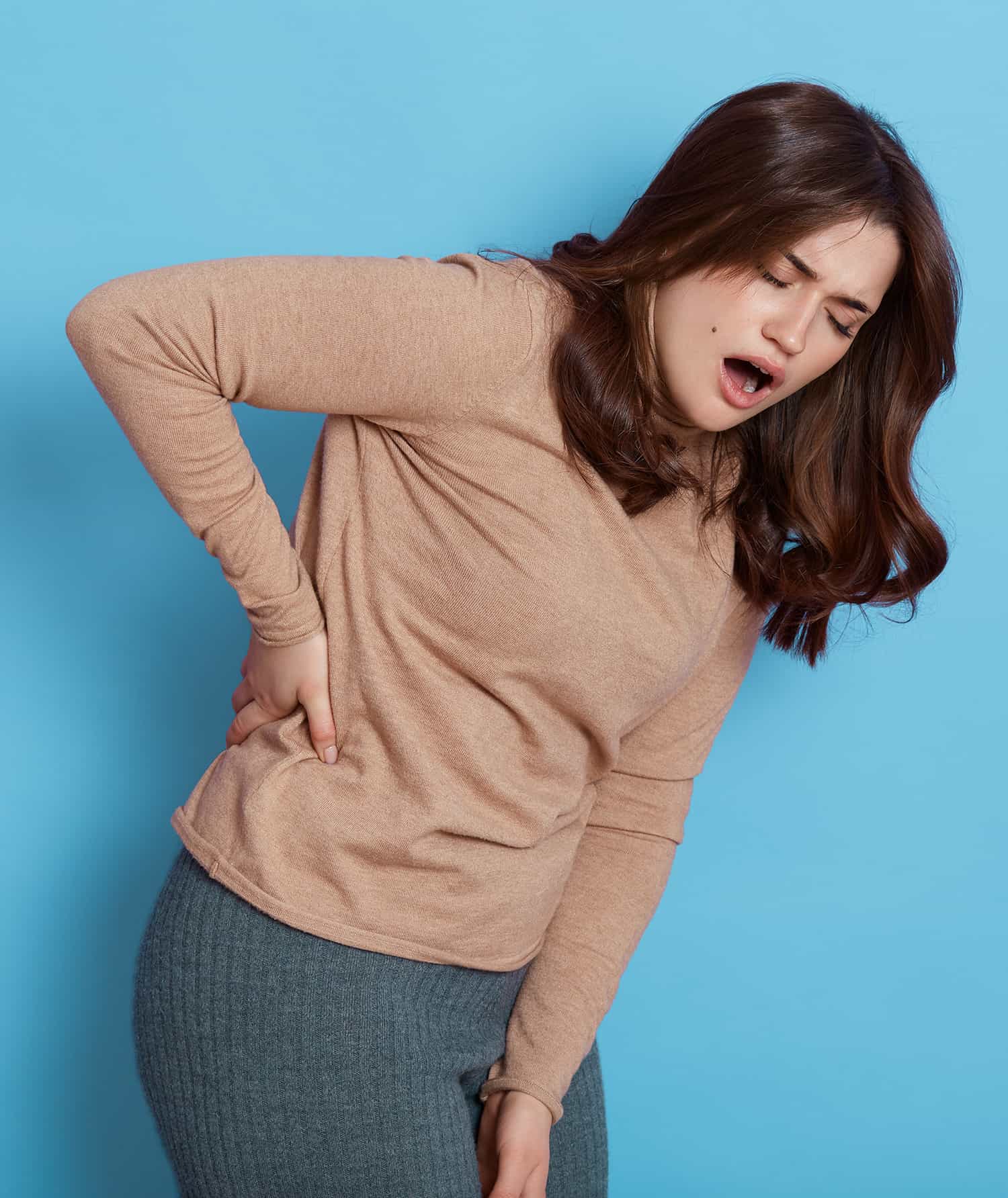 women strong back pain